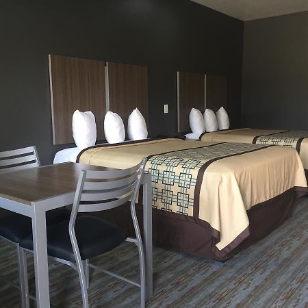 Scottish Inn & Suites - Conroe Dış mekan fotoğraf