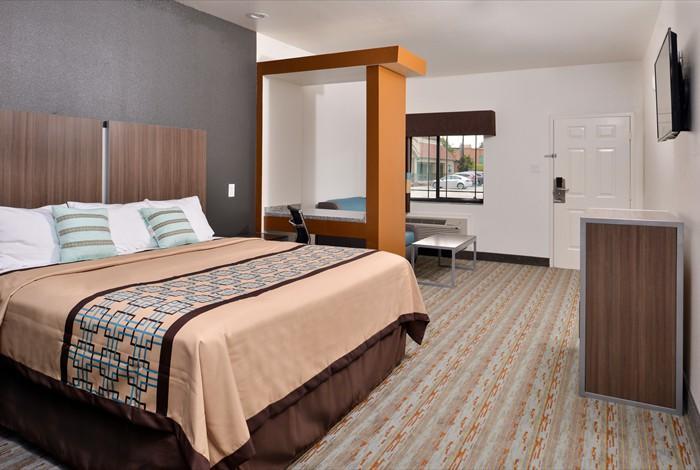 Scottish Inn & Suites - Conroe Dış mekan fotoğraf